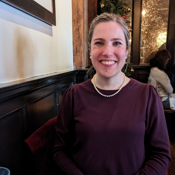 Meet your Posher, T - Picture 1 of 1